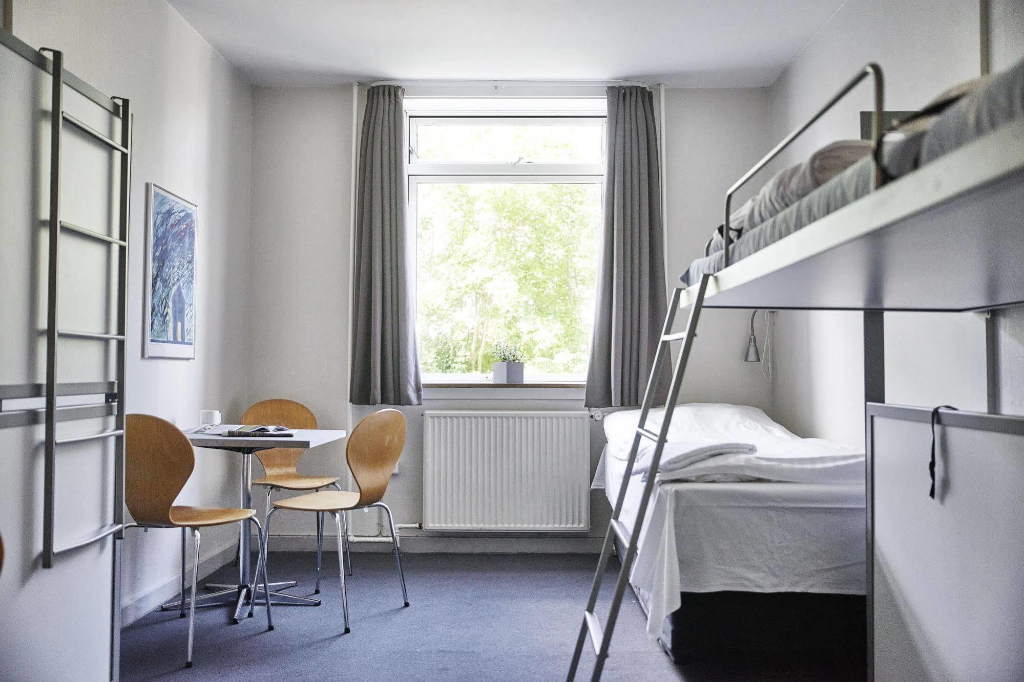 Danhostel Copenhagen Bellahoj Екстериор снимка